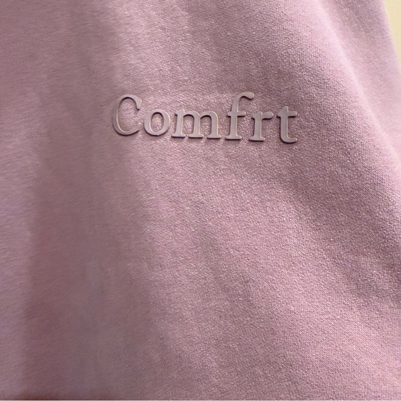 NWOT - Comfrt Minimalist Hoody - Picture 3 of 4